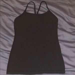 Lululemon black power y size 4